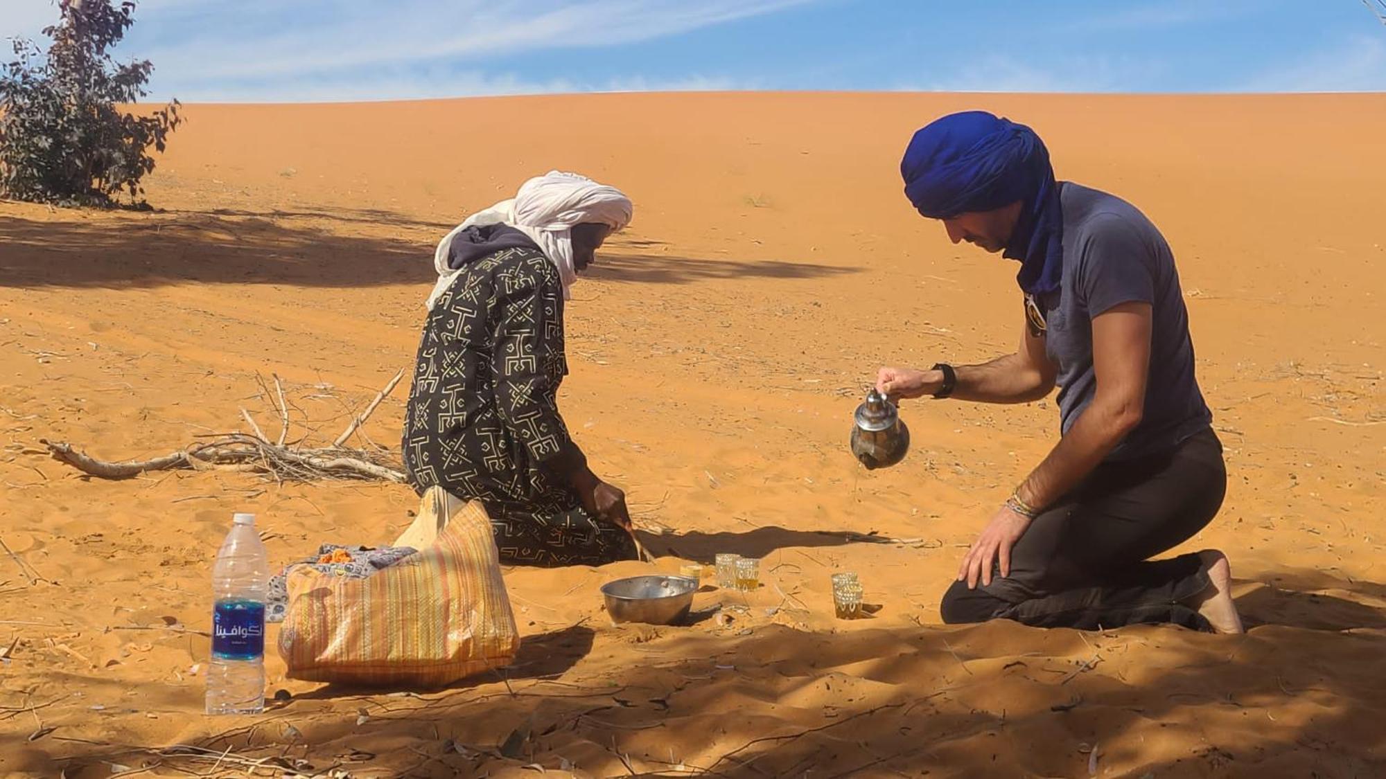 ホテル Camp Familia Erg Chebbi メルズーガ エクステリア 写真